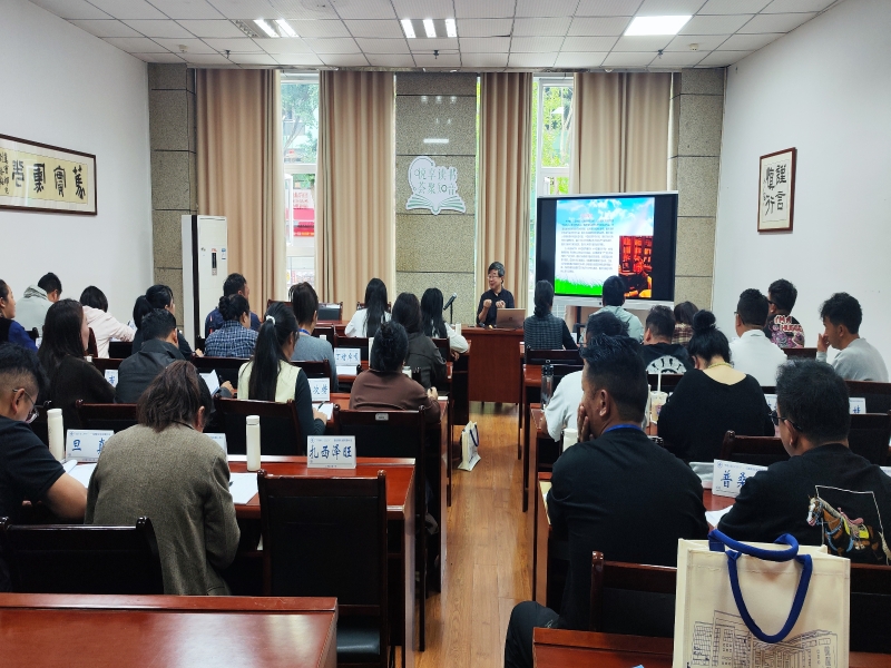 INJv_1761900546454081488.jpg 12.jpg