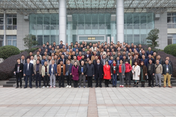 1511831921162038461.jpg 海南183A0187.jpg